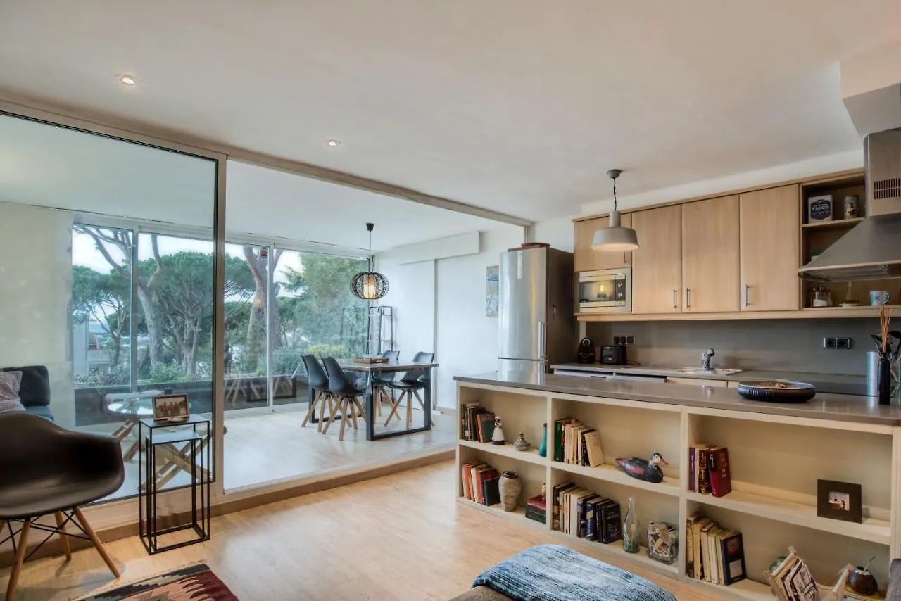 Lliris Apartament Amb Encant Per 4 Persones A 10 Minuts De La Platja I Del Centre De 플라티야 다로 0*,  스페인
